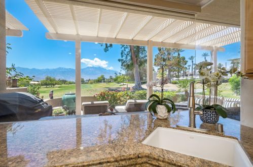 107 Augusta Dr, Rancho Mirage CA  exterior