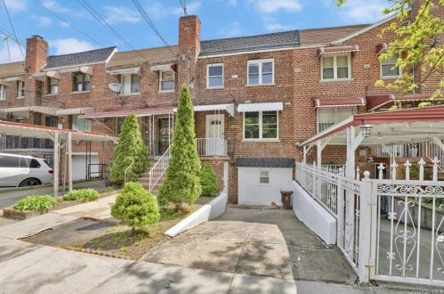 3304 Paulding Ave, Bronx, NY 10469-3716