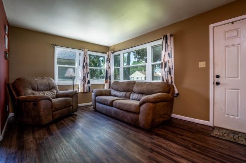 113 Colorado St, Hobart IN  46342-4046 exterior