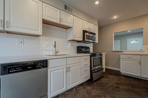 7020 12 St, Phoenix AZ 85086-4800 exterior