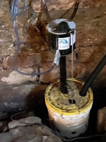 2 Elizabeth St, Greenville PA  16125-2318 exterior