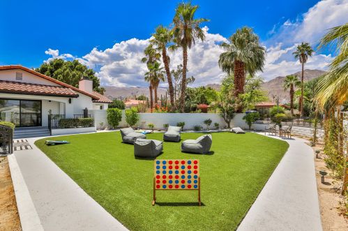 54780 Avenida Obregon, La Quinta CA  92253-3712 exterior