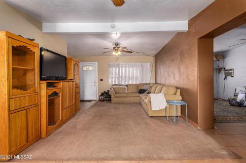 1929 Hadley St, Tucson, AZ 85705-2222