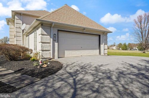 34 James Hayward Rd, Glen Mills, PA 19342-1237