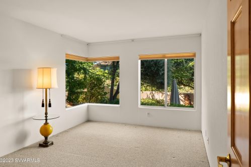 12 Linda Vis, Sedona AZ 86336-5067 exterior