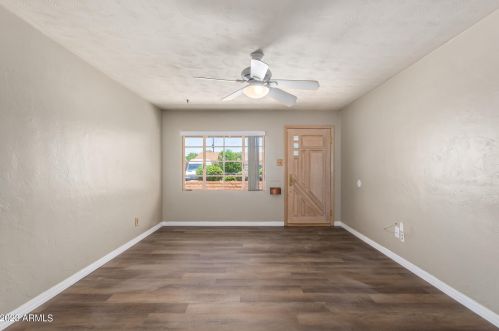 6520 20 Ave, Phoenix AZ 85041-7702 exterior