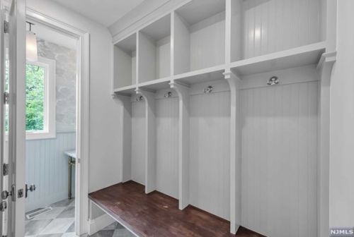 358 Northern Pkwy, Ridgewood NJ  07450-2621 exterior