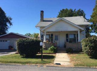 713 Almond Rd, Walnutport PA  18088-9753 exterior