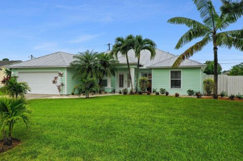 1049 Janar Ave, Fort Pierce, FL 34953-7214