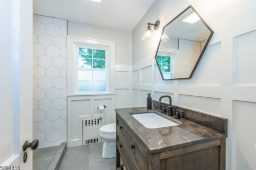 17 Kennedy Rd, Greystone Park NJ  07950-2311 exterior