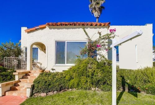 4570 Highland Ave, San Diego, CA 92115-3102