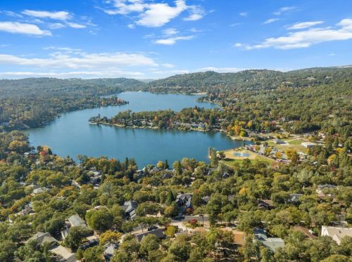 13975 Sun Forest Dr, Lake Wildwood CA  95946-9550 exterior