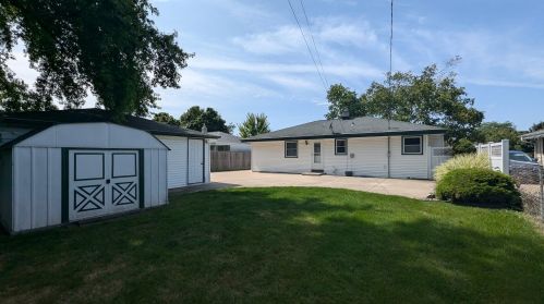 5656 Indiana Ave, Cudahy, WI 53110-2437