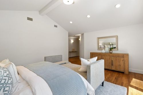 18931 Fernbrook Ct, Saratoga CA  95070-3424 exterior