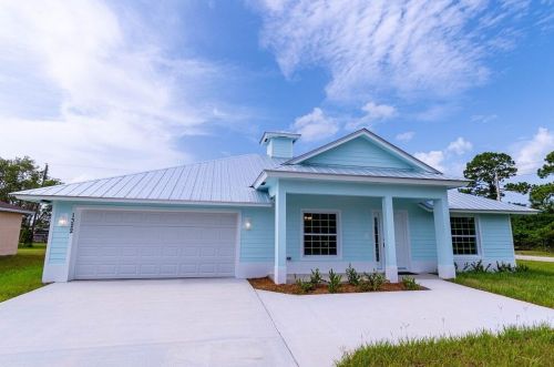 1322 Patricia Ave, Fort Pierce, FL 34953-4901