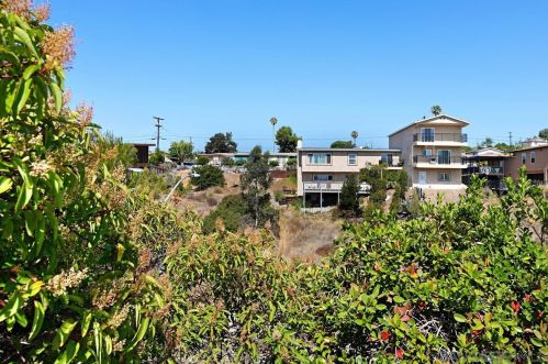 1804 Westinghouse St, San Diego CA 92111-7137 exterior