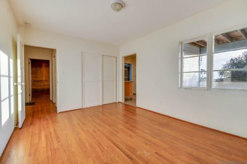 1917 California St, San Diego CA 92110-2113 exterior