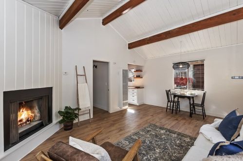926 Barker Blvd, Big Bear City CA  92314-9568 exterior