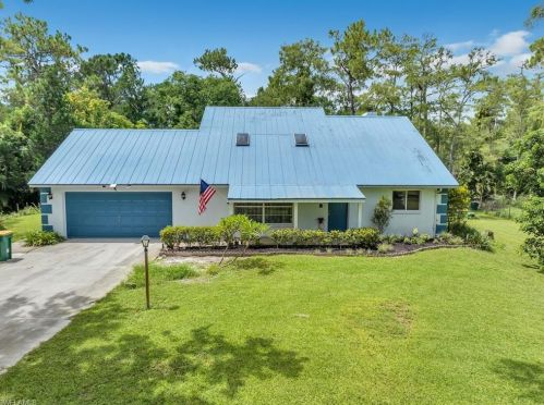 3510 15th Ave, Naples, FL 34117-5353