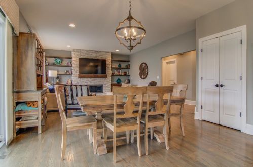 9137 97 Pl, Dyer IN 46373-9078 exterior