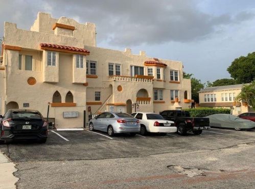 4211 Parker Ave, West Palm Beach, FL 33405-2562