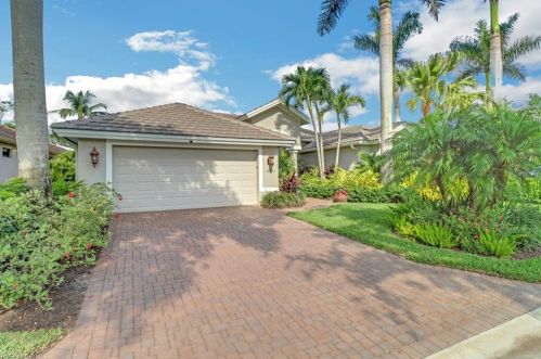 28392 Via Odanti Dr, Bonita Springs, FL 34135-8266