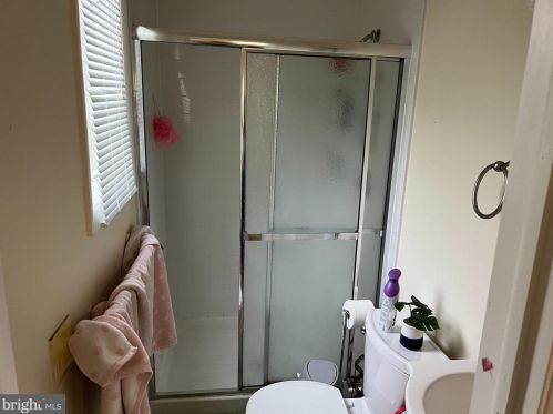 890 Belfry Dr, Blue Bell PA  19422-1298 exterior