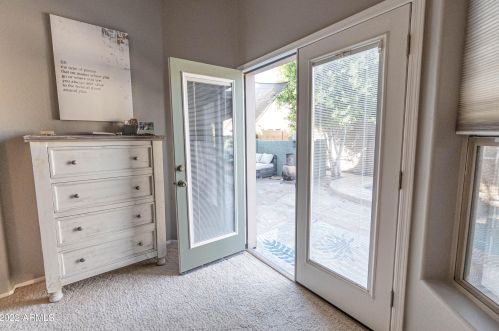 628 Stottler Dr, Gilbert AZ 85296-8387 exterior