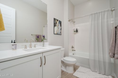 17712 48 Pl, Scottsdale AZ 85254-7601 exterior