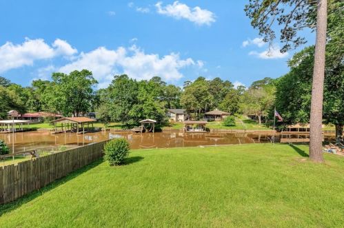 208 Cv Vw Dr, Chita TX  75862-8446 exterior