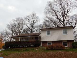 823 Roslyn Ave, Ardsley, PA 19038-3806
