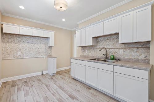 3217 40th St, Milwaukee WI  53215-4024 exterior