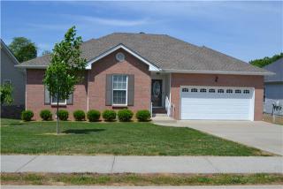 2632 Arthurs Ct, Clarksville, TN 37040-5164