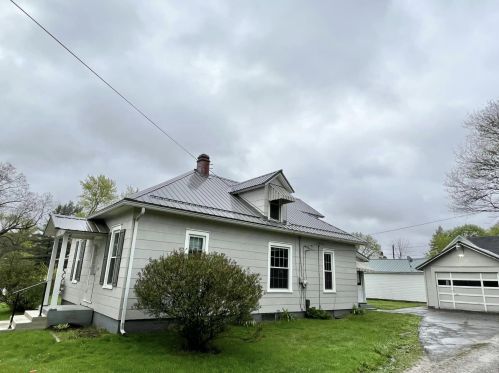 6 Lawn Ave, Mount Vernon, OH 43050-2860