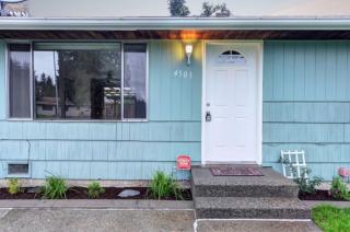 4503 92nd St, Marysville, WA 98270-2542