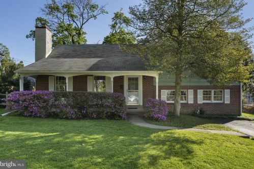 1909 Sycamore Ln, Flourtown, PA 19031-2238