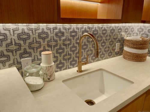 4215 Dawes St, San Diego CA  92109-4158 exterior