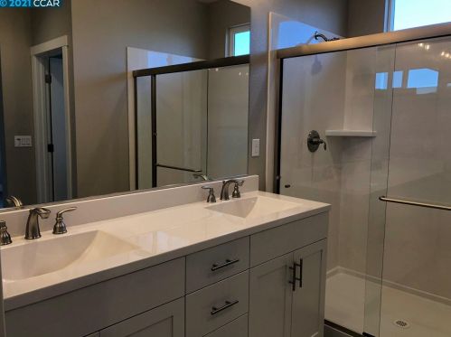 1461 Westside Rd, Hollister CA  95023-2900 exterior