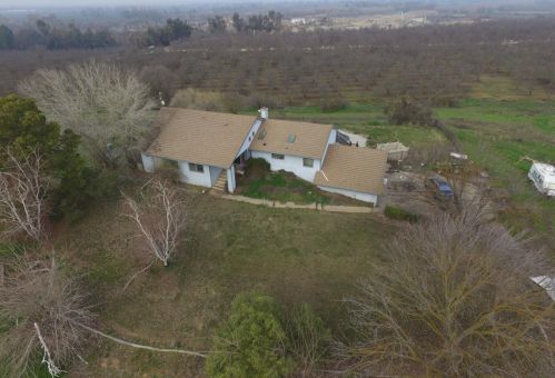 1300 Youd Rd, Winton, CA 95388-9748