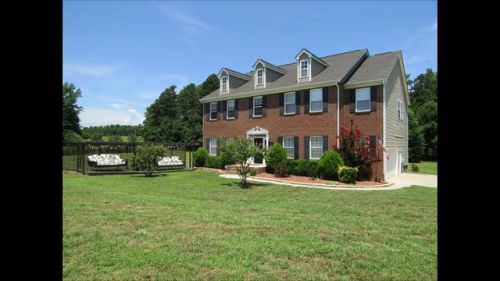 3465 Timber Ridge Lake Rd, Kimesville, NC 27298-8646