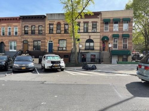 534 175, New York NY 10033-7942 exterior