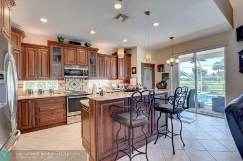 7754 Monarch Ct, Delray Beach FL  33446-3639 exterior