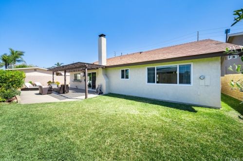 656 Rancho Santiago, Orange CA  92869-1951 exterior