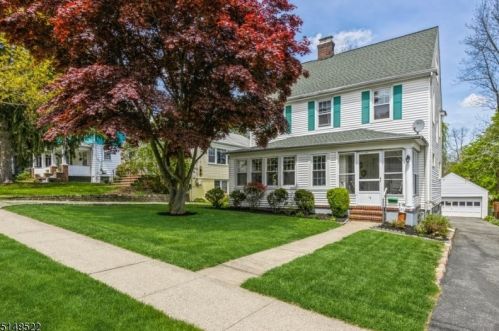 13 Frederick St, Morristown, NJ 07960-2926