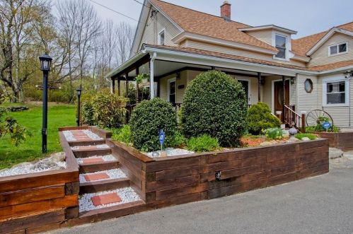 388 Main Rd, Chesterfield, MA 01012-9704