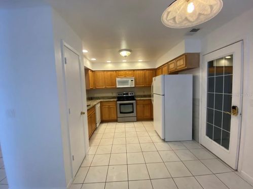 305 Chicago Woods Cir, Orlando, FL 32824-9307