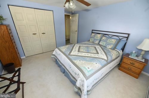 17 Briarwood Rd, Shrewsbury PA  17361-1801 exterior