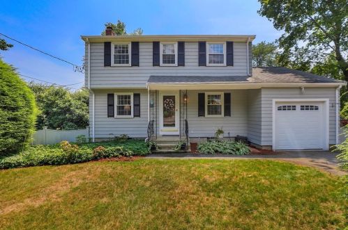 37 Dover Rd, Millis, MA 02054-1348
