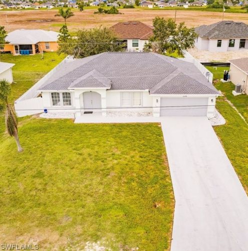 1134 4th Pl, Cape Coral, FL 33990-0028