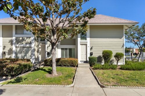 10 Kazan St, Irvine, CA 92604-2456